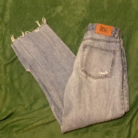 BDG Wide Leg Jeans - Picture 1 of 4